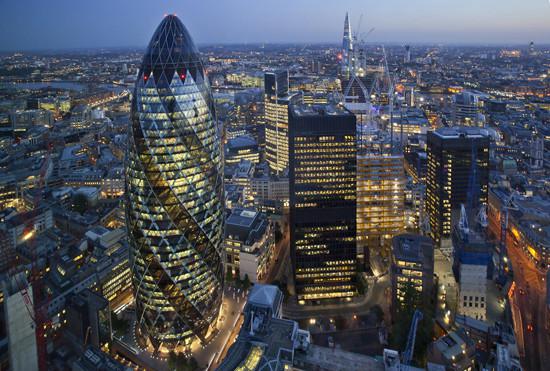 英国伦敦金融城市长 将给予中国留学生工作签证便利