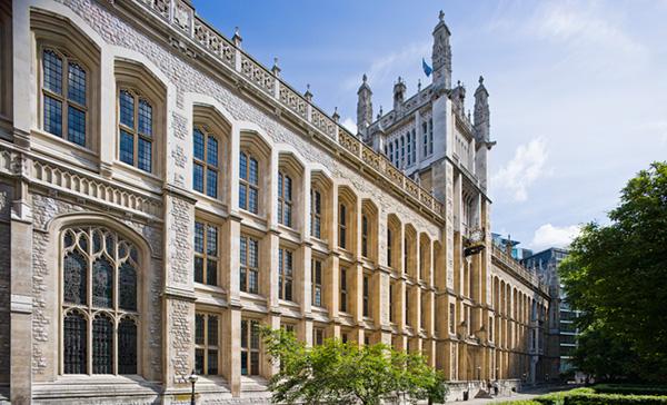 伦敦大学国王学院(伦敦国王学院留学一年费用)